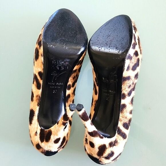 Giuseppe Zanotti Calfskin Heels - Picture 7 of 12